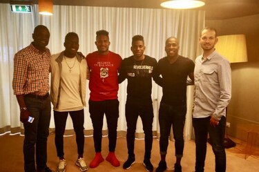 Legionarios se suman a concentración panameña liderada por Dely Valdés