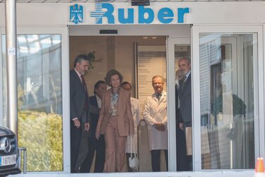 La reina Sofía recibe el alta hospitalaria tras cuatro días ingresada por una infección
