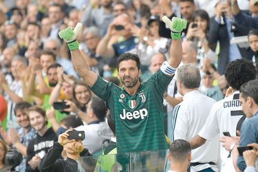 Buffon se prepara para un gran récord