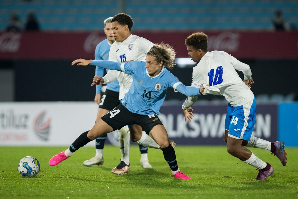 Cuatro futbolistas de Cuba dejan la concentración tras el primer partido en la Copa Oro