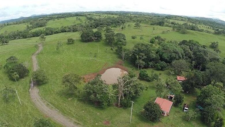 “A mí me trajo el cheque Ferrufino”