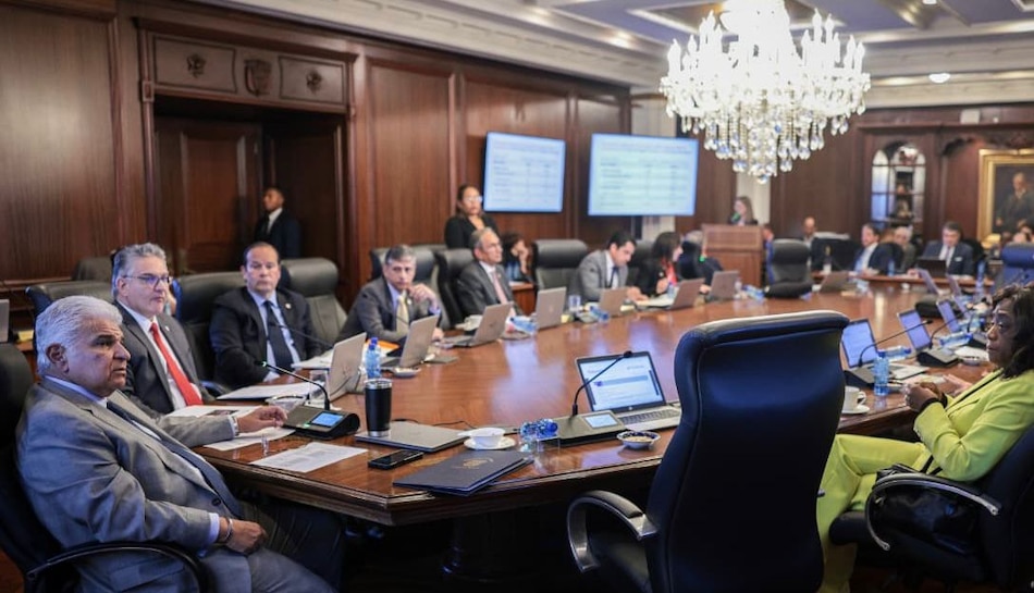 Panamá suscribirá préstamo por $350 millones para financiar el presupuesto y mejorar el sistema de pensiones de la CSS