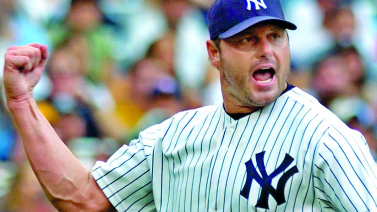 El lanzador Roger Clemens y el bateador Barry Bonds tienen mucho en contra. AP y