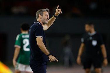 El seleccionador Thomas Christiansen ficha por PH Sports Agency