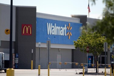 Walmart instalará en sus tiendas cargadores para vehículos eléctricos