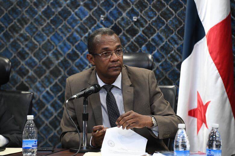 ¿Ampliarán las consultas sobre el proyecto que deroga la Ley de Transparencia de 2002?