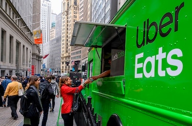 Uber Eats suspende servicios en siete mercados