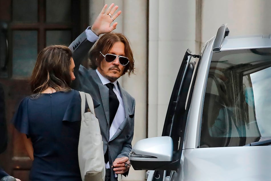 Johnny Depp intenta demostrar la violencia de su exesposa en su juicio por difamación