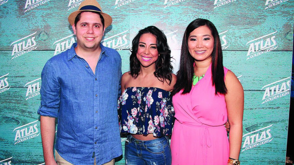 ‘Vive de sol a sol todo el año’ con Atlas Golden Light