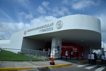 Un grupo de 15 pacientes está en espera de la colocación de marcapasos en la Ciudad de la Salud