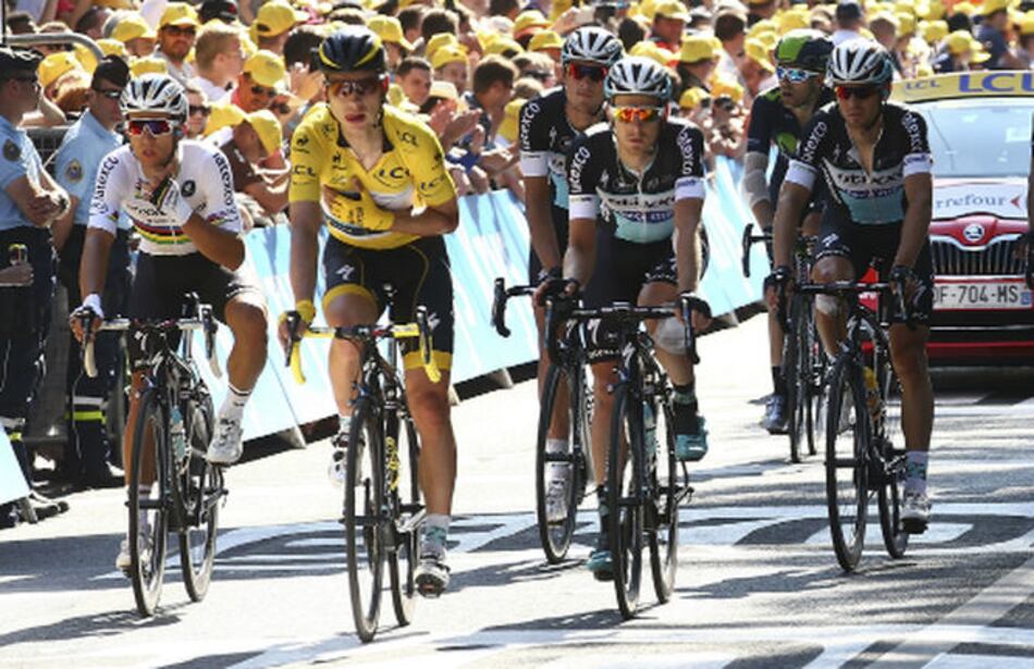 Stybar gana la sexta etapa del Tour, Tony Martin sufre caída