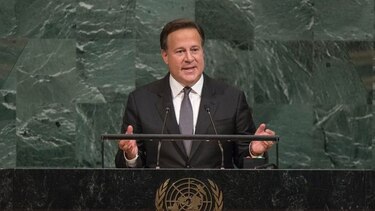 Varela llama a desarrollar políticas que permitan el manejo controlado de flujos migratorios