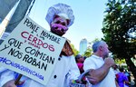 Sociedad civil, empresarios y trabajadores marchan contra la impunidad y la corrupción