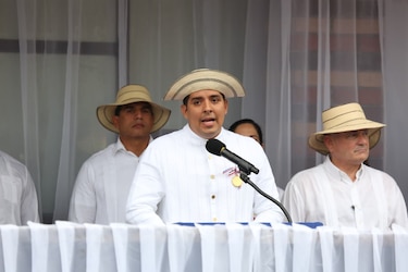 Mulino lleva el poder a La Villa: gabinete completo, asesores y silencios en una fecha cargada de símbolos