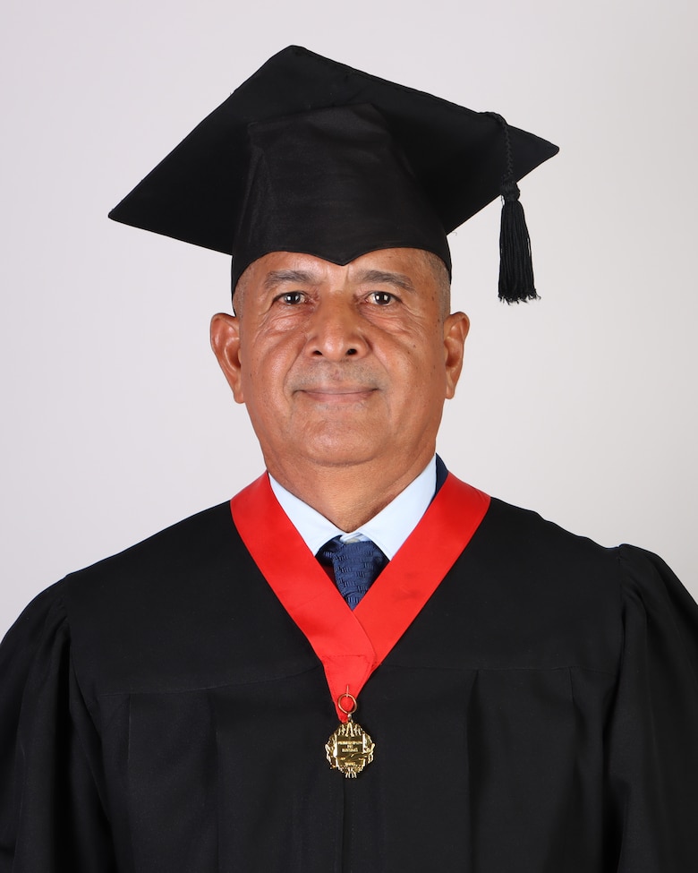 La Universidad de Panamá presenta a los graduados de su Facultad de Derecho y Ciencias Políticas