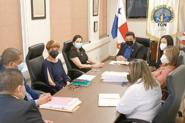 Fiscalía analiza informe por denuncias de abusos