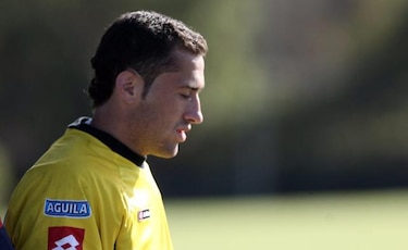 Arsenal anuncia el fichaje del portero colombiano David Ospina