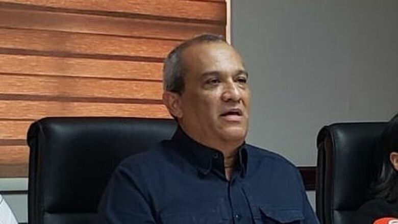 Ministro de Ambiente reitera política de frenar la tala indiscriminada