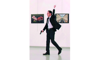 Turquía sigue la pista de Gülen