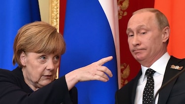 Angela Merkel deplora en Moscú que 'siga sin haber alto el fuego' en Ucrania