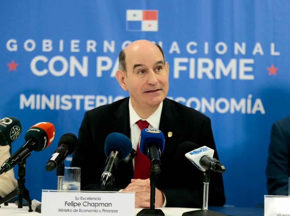 MEF ante el reto de contener el gasto y elevar los ingresos sin aumentar impuestos; la estrategia de Chapman