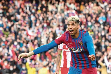 Barça golea al Atlético de Madrid