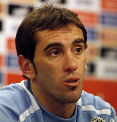 Godín: 'Esta es mi casa y estoy feliz por poder seguir más años'