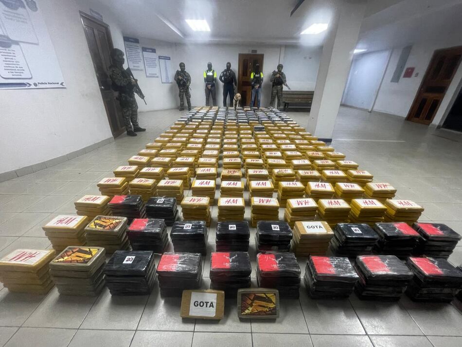 Golpe al narcotráfico: incautan casi dos toneladas de drogas en Colón y San Carlos