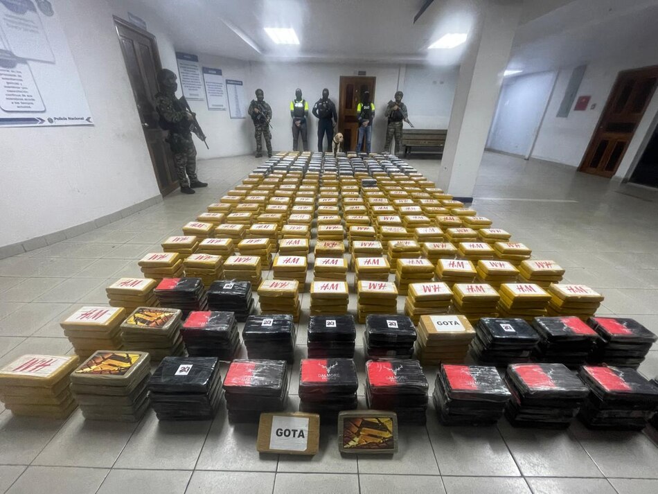 Golpe al narcotráfico: incautan casi dos toneladas de drogas en Colón y San Carlos