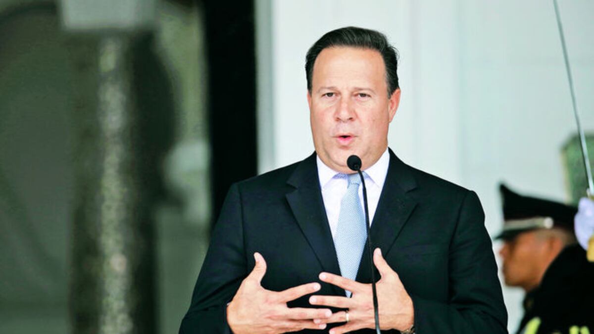. El presidente asiste en La Habana a la Cumbre de la Asociación de Estados del Caribe.