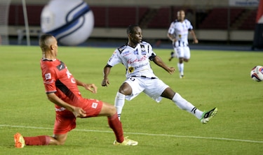 El campeón Sanfra debuta con empate ante el Tauro