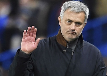 José Mourinho es despedido del Chelsea