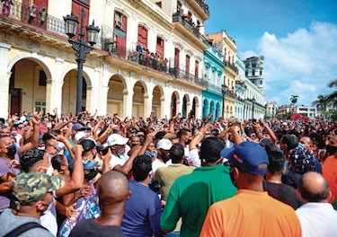 Tribunal cubano sentencia de 5 a 16 años a manifestantes del 11 de julio