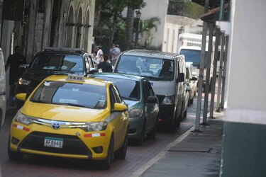 Residentes y comerciantes, en alerta por Carnaval en el Casco Antiguo