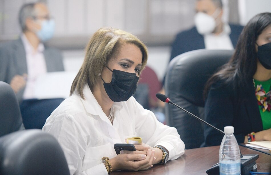 Antai impone multa del 50% de salario a la directora de la Lotería