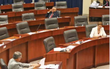 Asamblea, con 43 proyectos pendientes para debatir
