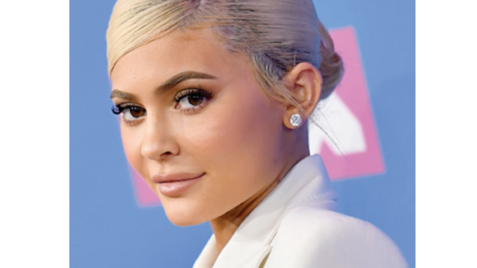 Foto de un huevo bate récord de ‘likes’ de Kylie Jenner