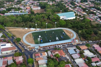 Pandeportes habilita coliseos y centros de apoyo tras el terremoto