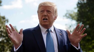 Trump dice que aún no sabe si cooperará con el Congreso en juicio político