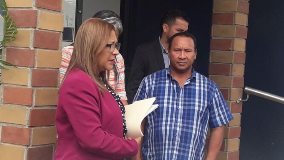 Vocalista Balbino Gómez demanda a empresa de Ulpiano Vergara