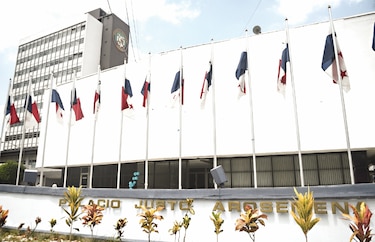 Contraloría puede auditar planilla 080 de la Asamblea