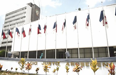 Contraloría puede auditar planilla 080 de la Asamblea