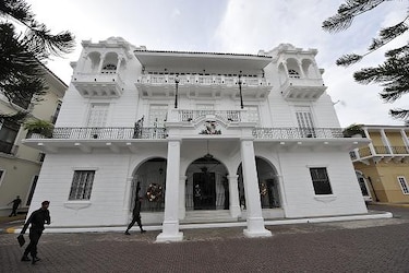 El PAN remodeló oficinas de la UAF