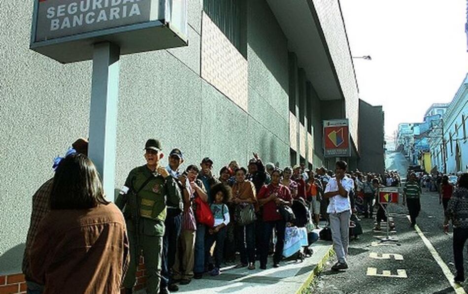 Venezuela alarga el cierre de la frontera con Colombia; ahora incluye la de Brasil