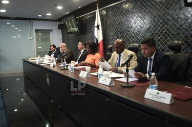 Avalan en primer debate el proyecto que reforma la ley de contrataciones públicas
