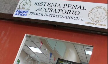 Investigan tráfico de armas en el Ministerio de Seguridad