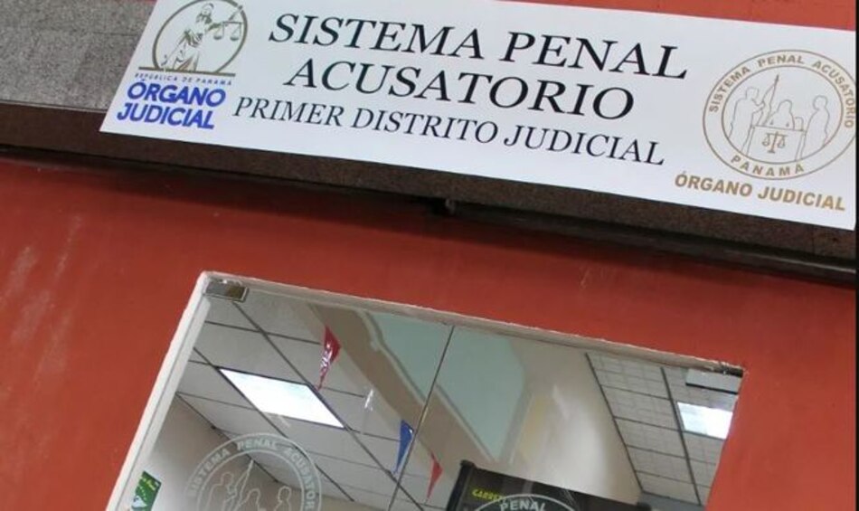 Investigan tráfico de armas en el Ministerio de Seguridad