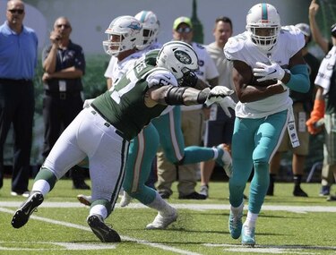 Dolphins aprovechan errores y vencen 20-12 a Jets