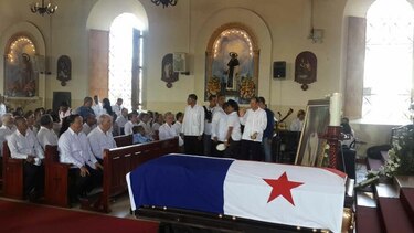 Rinden honores póstumos al expresidente Juan Demóstenes Arosemena