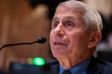 Biden perdona preventivamente a Fauci y al comité que investigó el asalto al Capitolio